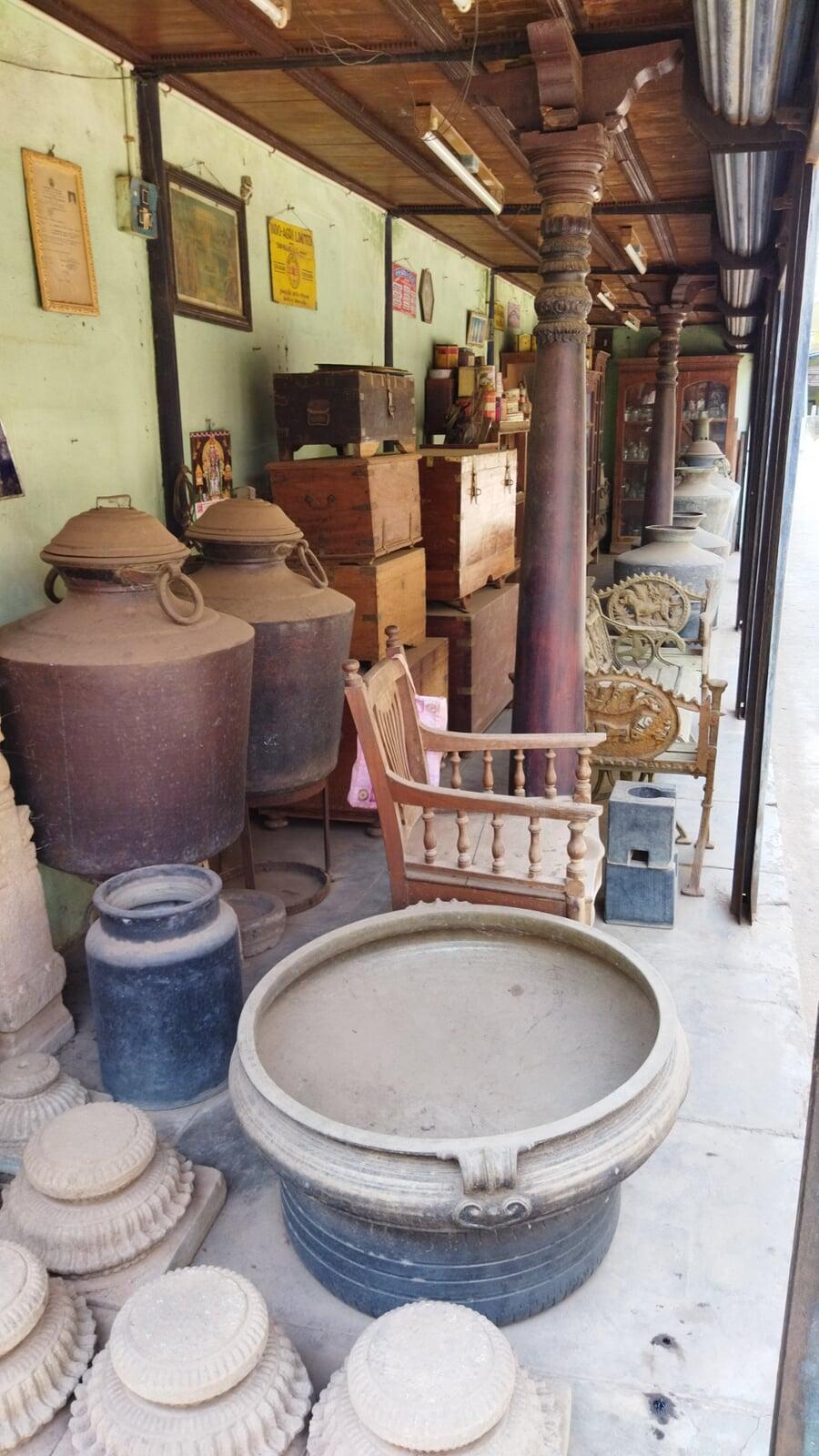 Items displayed in an antique market