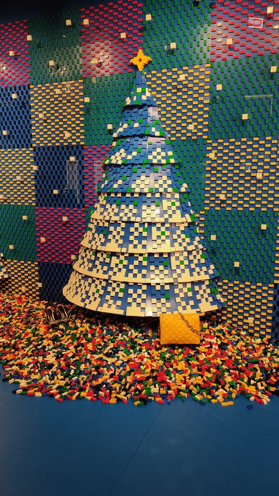 Christmas Tree made of Lego